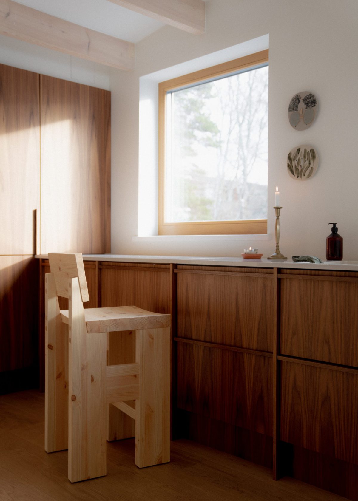 Vaarnii 001 basr stool keittiössä